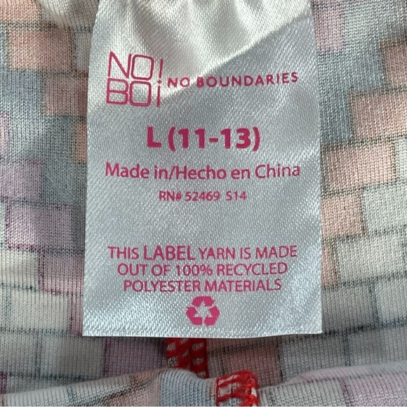 No Boundaries size large chevron “brick” look flare leg leggings/pants NEW - Picture 15 of 16